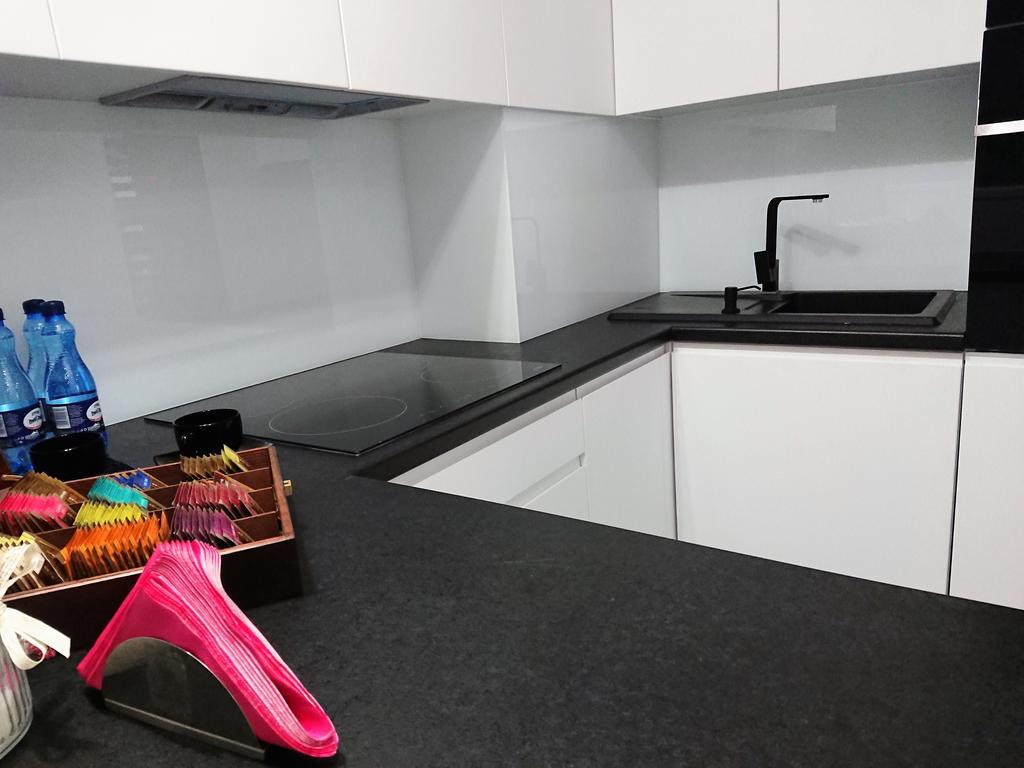 Apartament Exclusive Apartment Kielce Ngoại thất bức ảnh