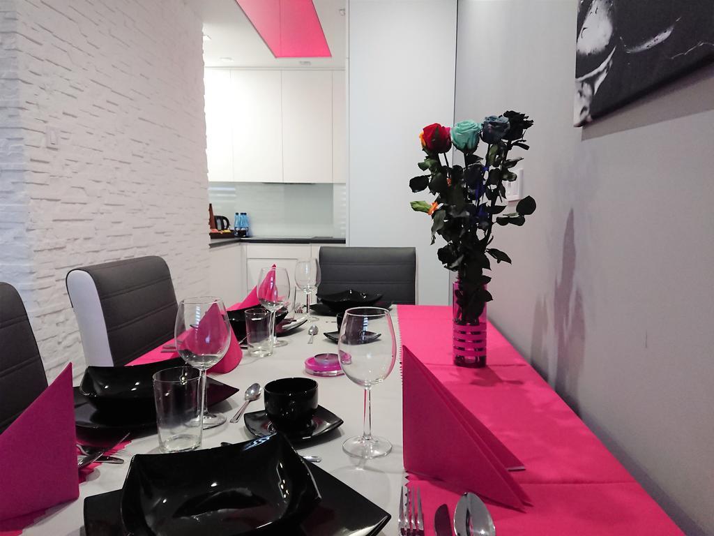 Apartament Exclusive Apartment Kielce Ngoại thất bức ảnh